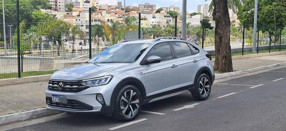 VOLKSWAGEN NIVUS 1.0 200 TSI TOTAL FLEX HIGHLINE AUTOMÁTICO